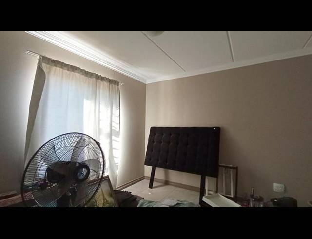 2 BEDROOM APARTMENT FOR SALE IN AMBERFIELD